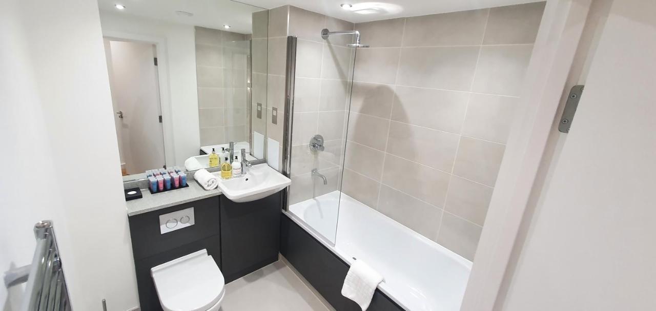 Appartamento Garland Modern 3 Bedroom House Westfield - Stratford Londra